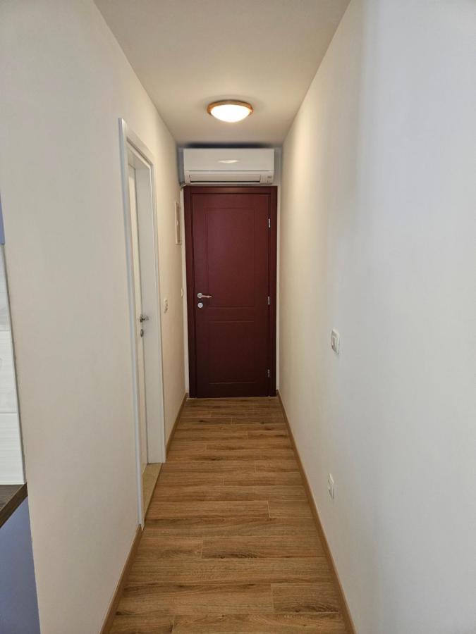 Apartman Eli Supetar Exterior photo